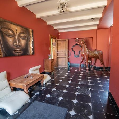 Le Richmond Hotel Godinne Kültér fotó