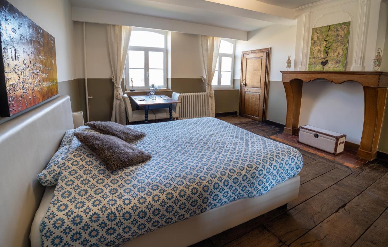 Le Richmond Hotel Godinne Kültér fotó